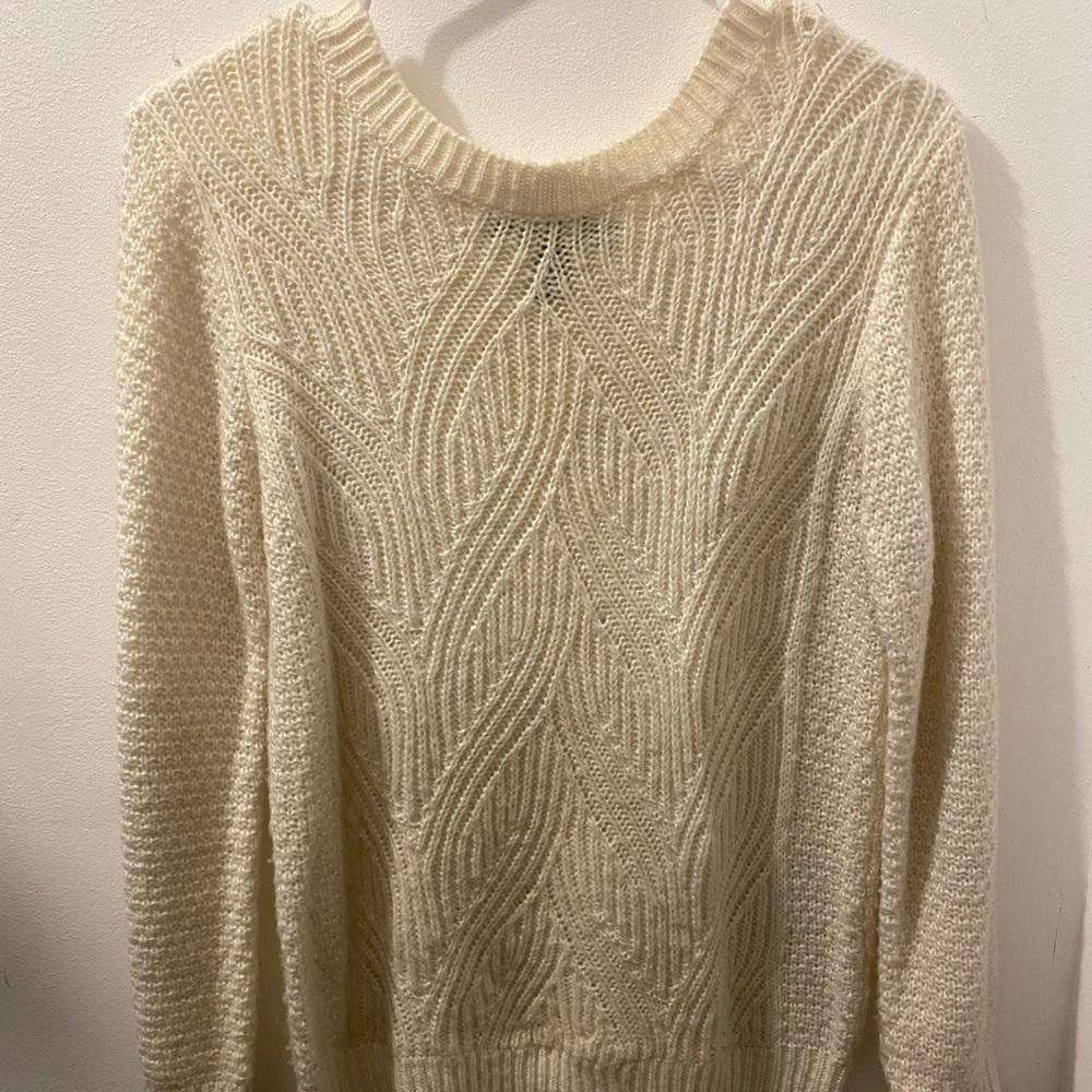 Forever 21 sweater